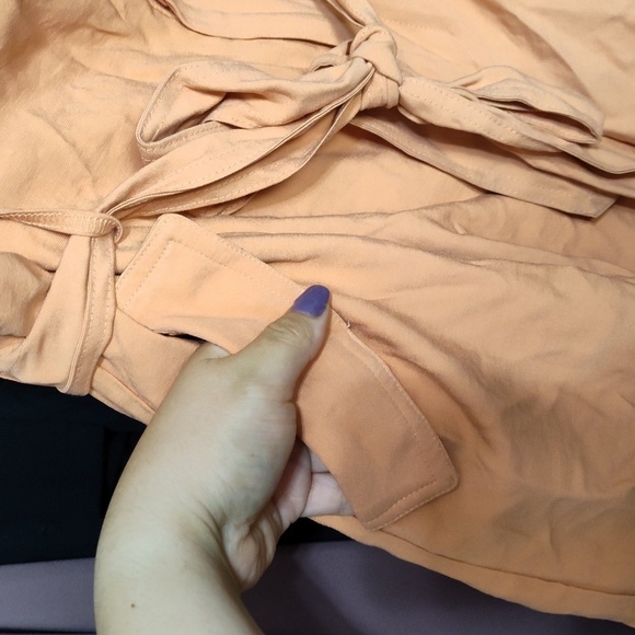 New A New Day Paperbag Short in Cantaloupe - Picture 4 of 5